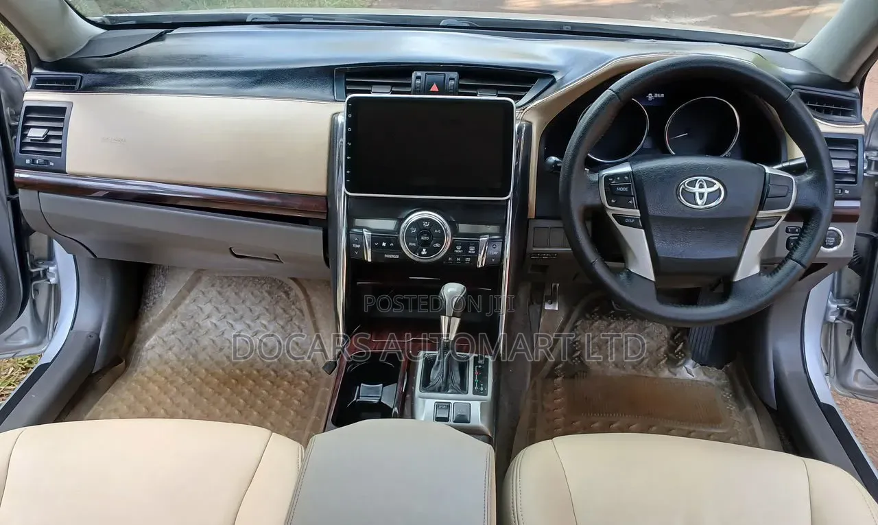 Toyota Mark X 2011 Silver