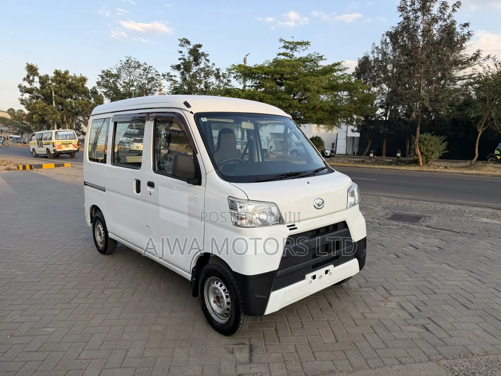 Daihatsu Move 2019 White