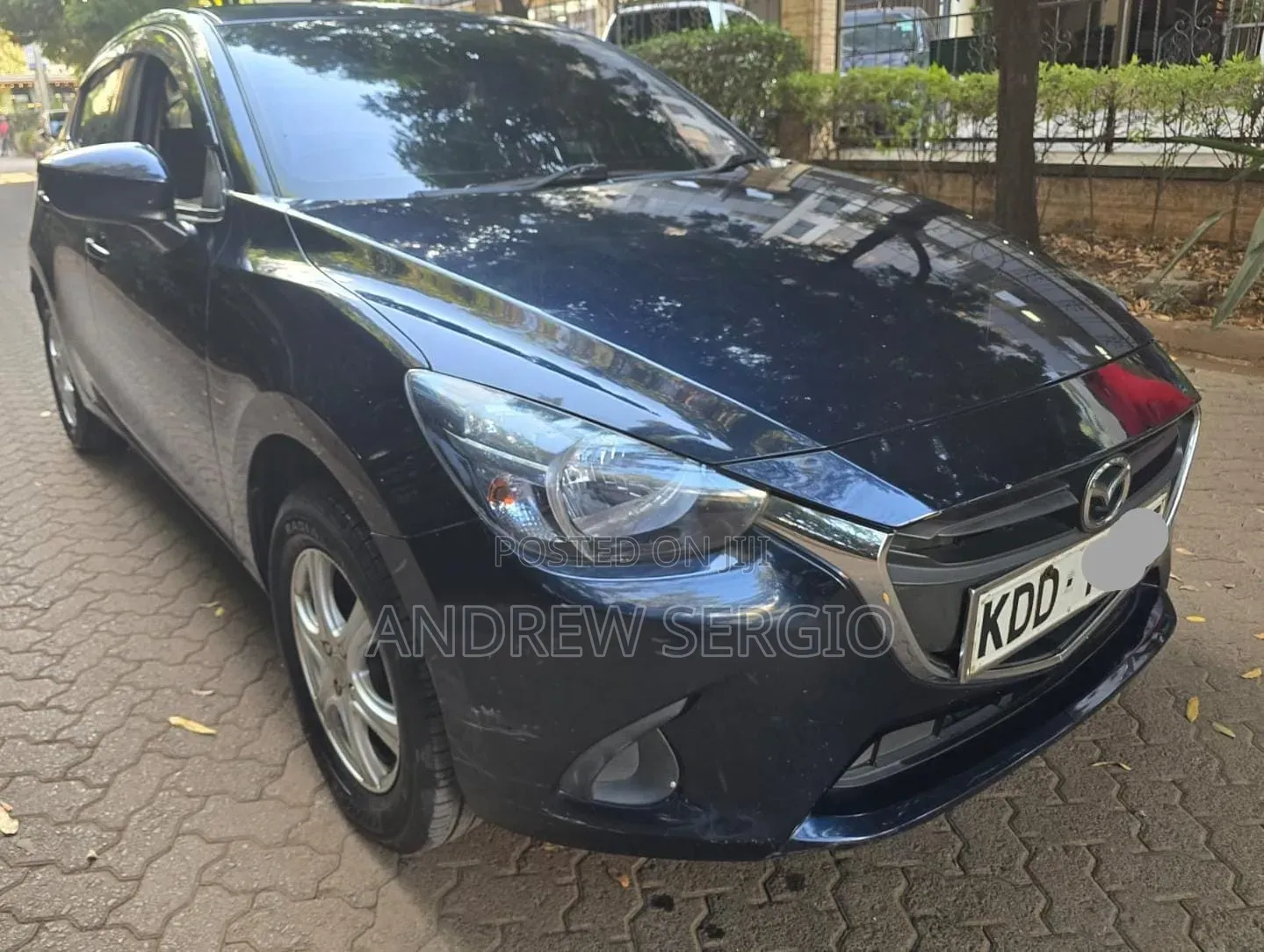 Mazda Demio 2016 Blue
