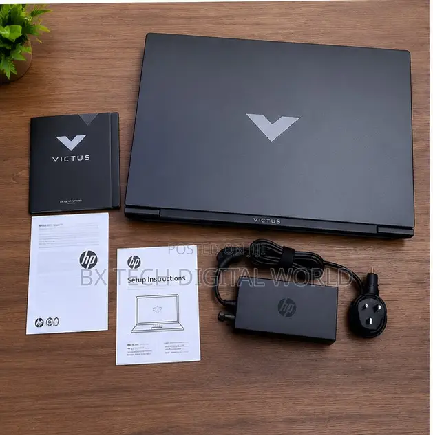 New Laptop HP Victus 16 16GB Intel Core i7 SSD 512GB