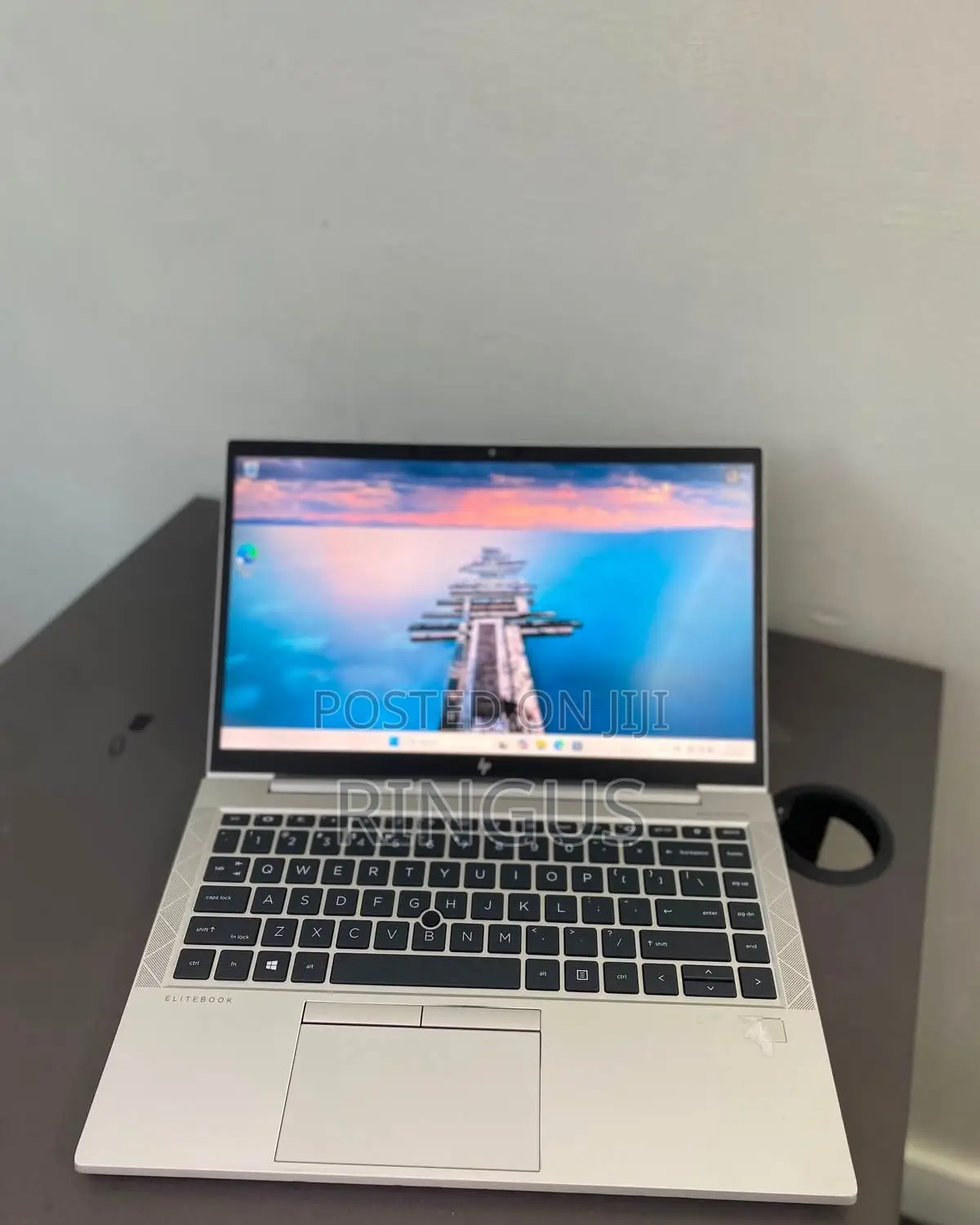 New Laptop HP EliteBook 845 G7 8GB Intel Core i7 SSD 256GB