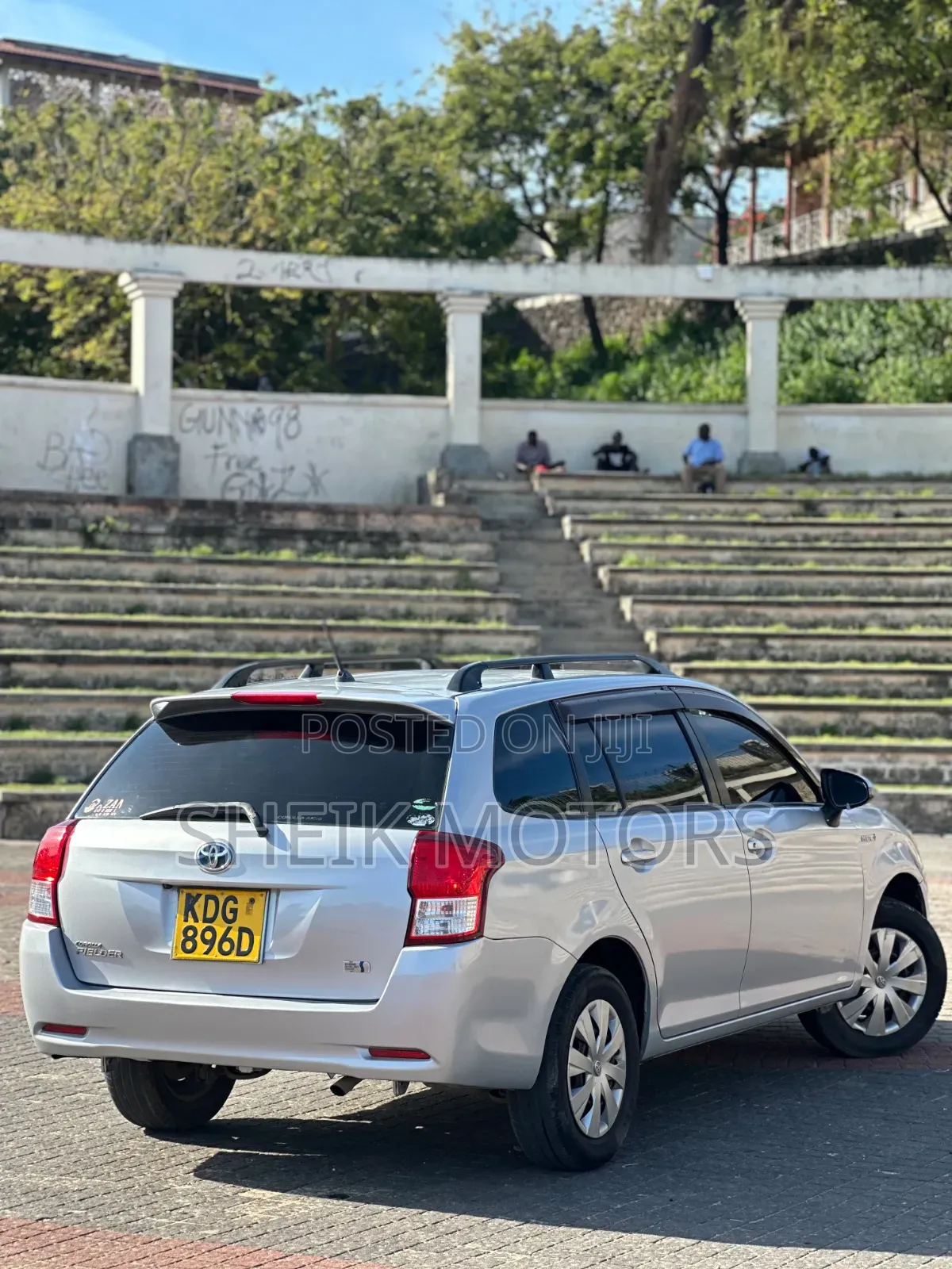 Toyota Corolla Fielder 2013 Silver