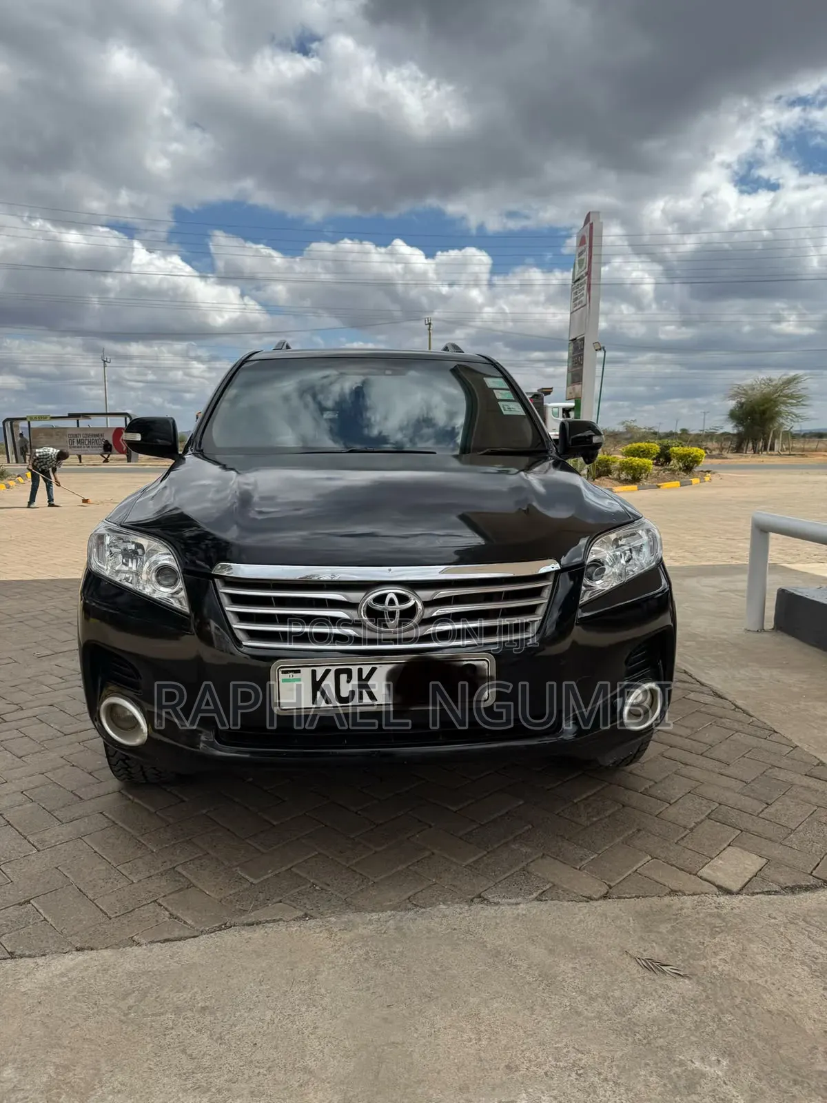 Toyota Vanguard 2010 Black
