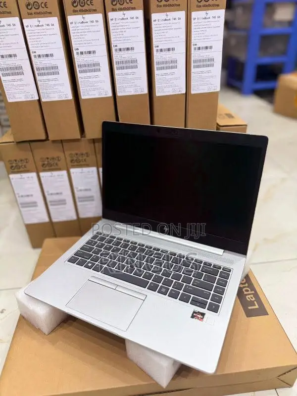New Laptop HP EliteBook 830 G7 8GB Intel Core i5 SSD 256GB