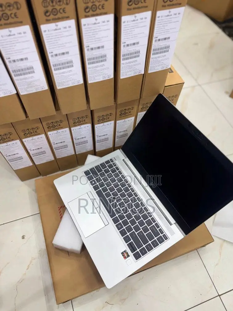 New Laptop HP EliteBook 830 G7 8GB Intel Core i5 SSD 256GB