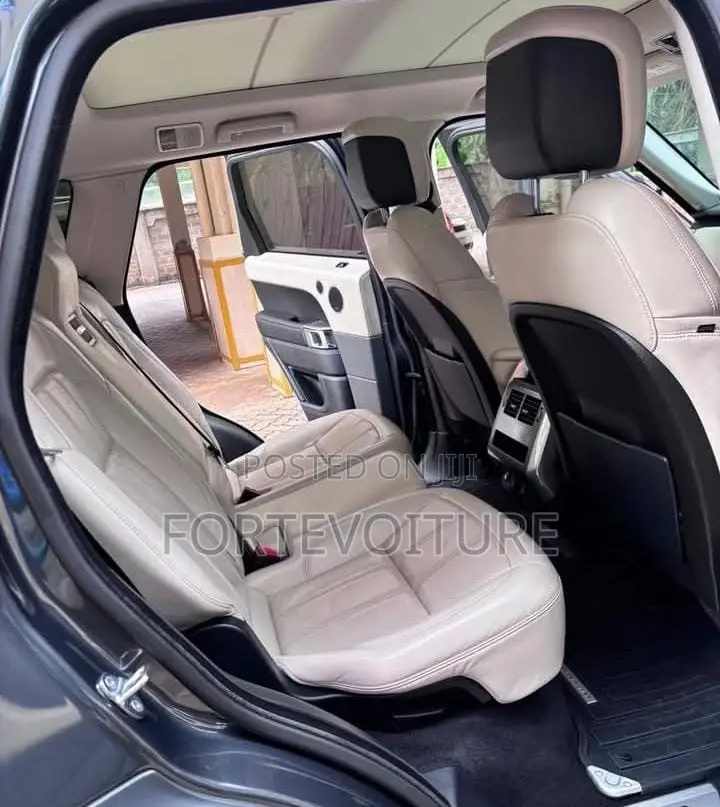 Land Rover Range Rover Sport 2022 Gray