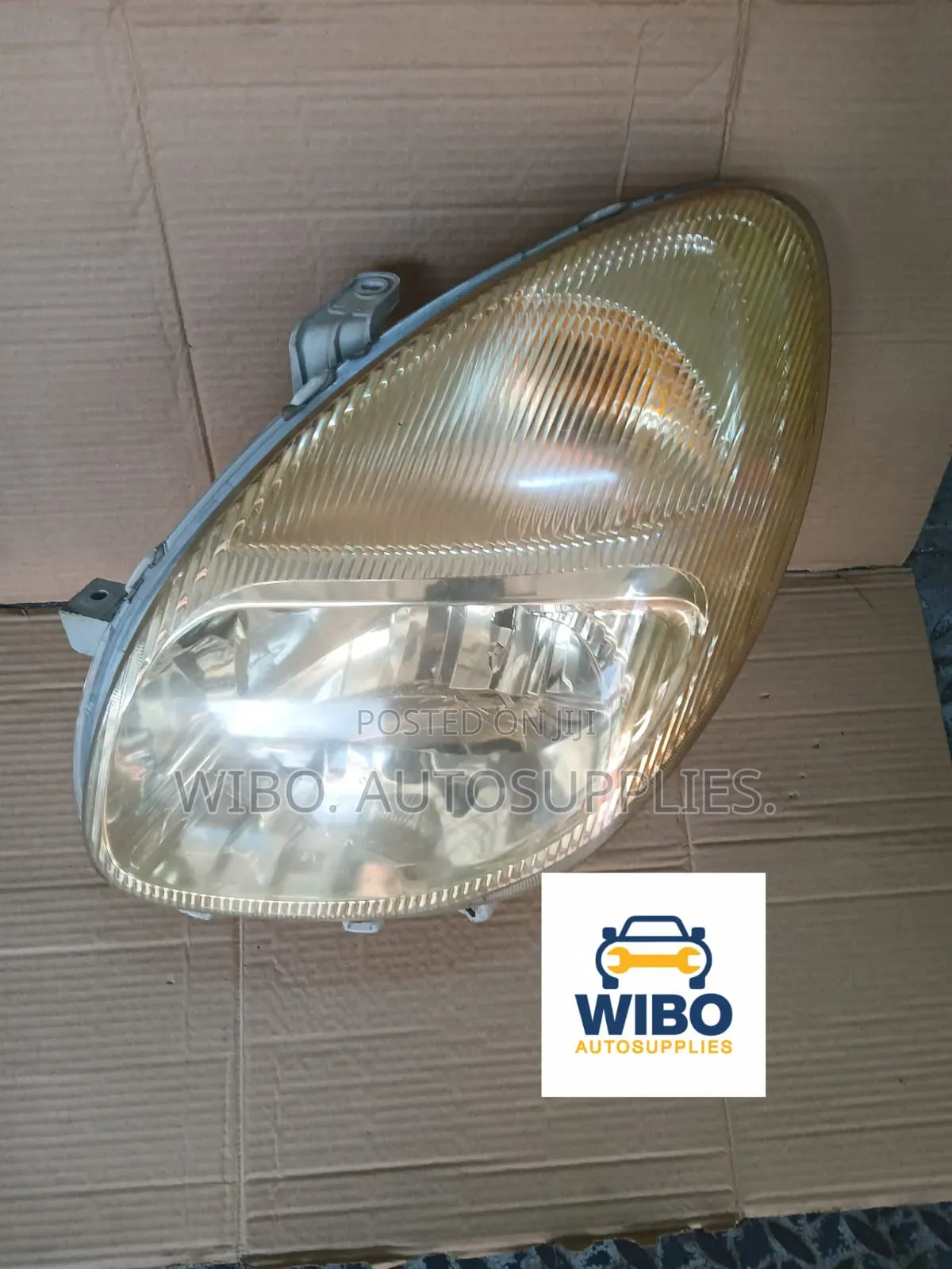 Toyota Duet Old Model Headlight