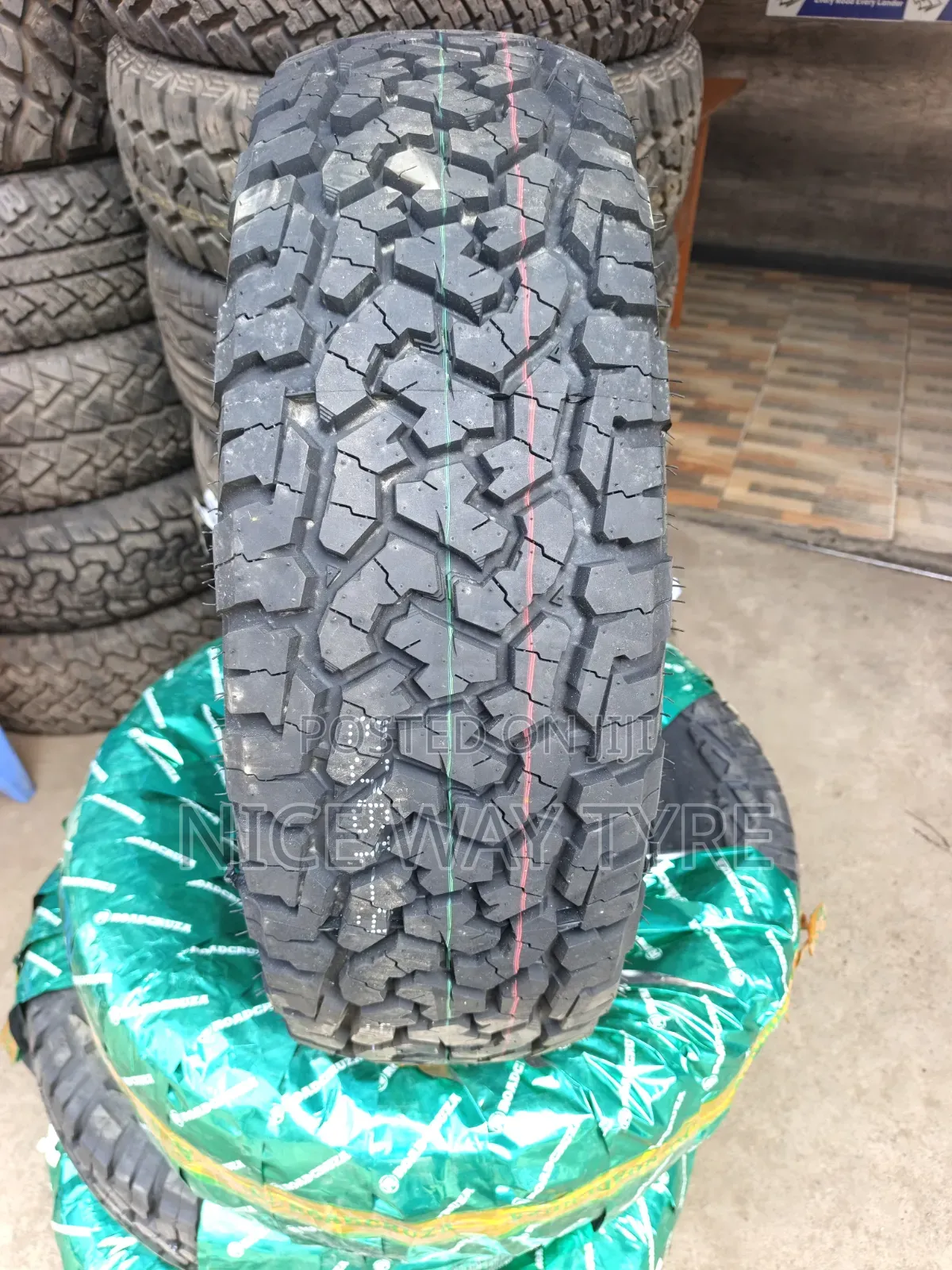 215/75r15 Roadcruza a/T