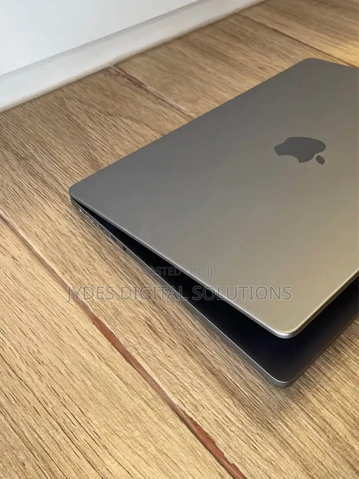 Laptop Apple MacBook Pro 16GB Apple M1 SSD 512GB