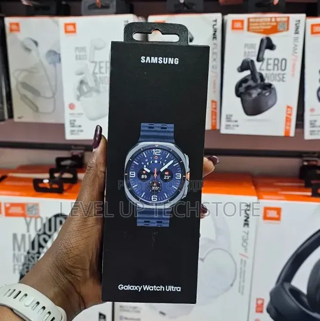 Samsung Galaxy Watch Ultra Blue