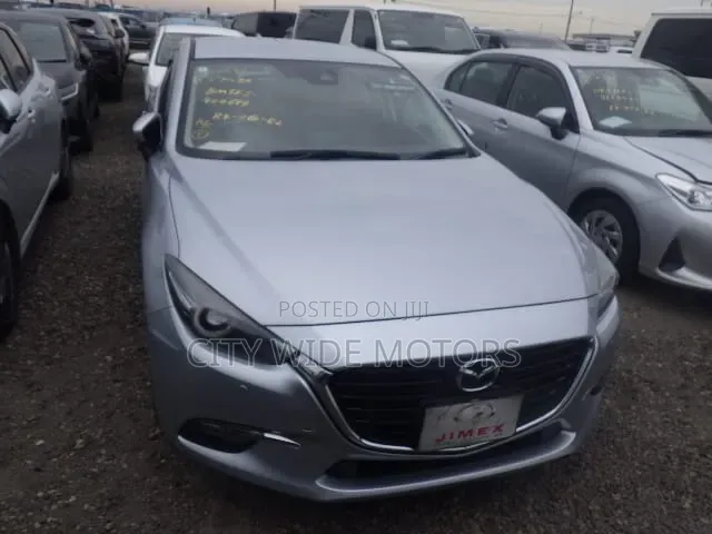 Mazda Axela 2019 Silver