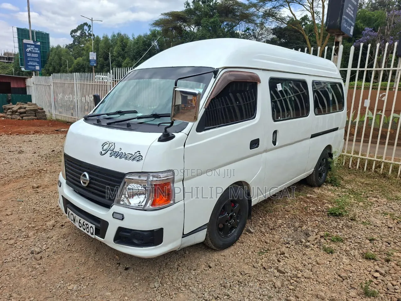 Nissan Caravan 2013 White