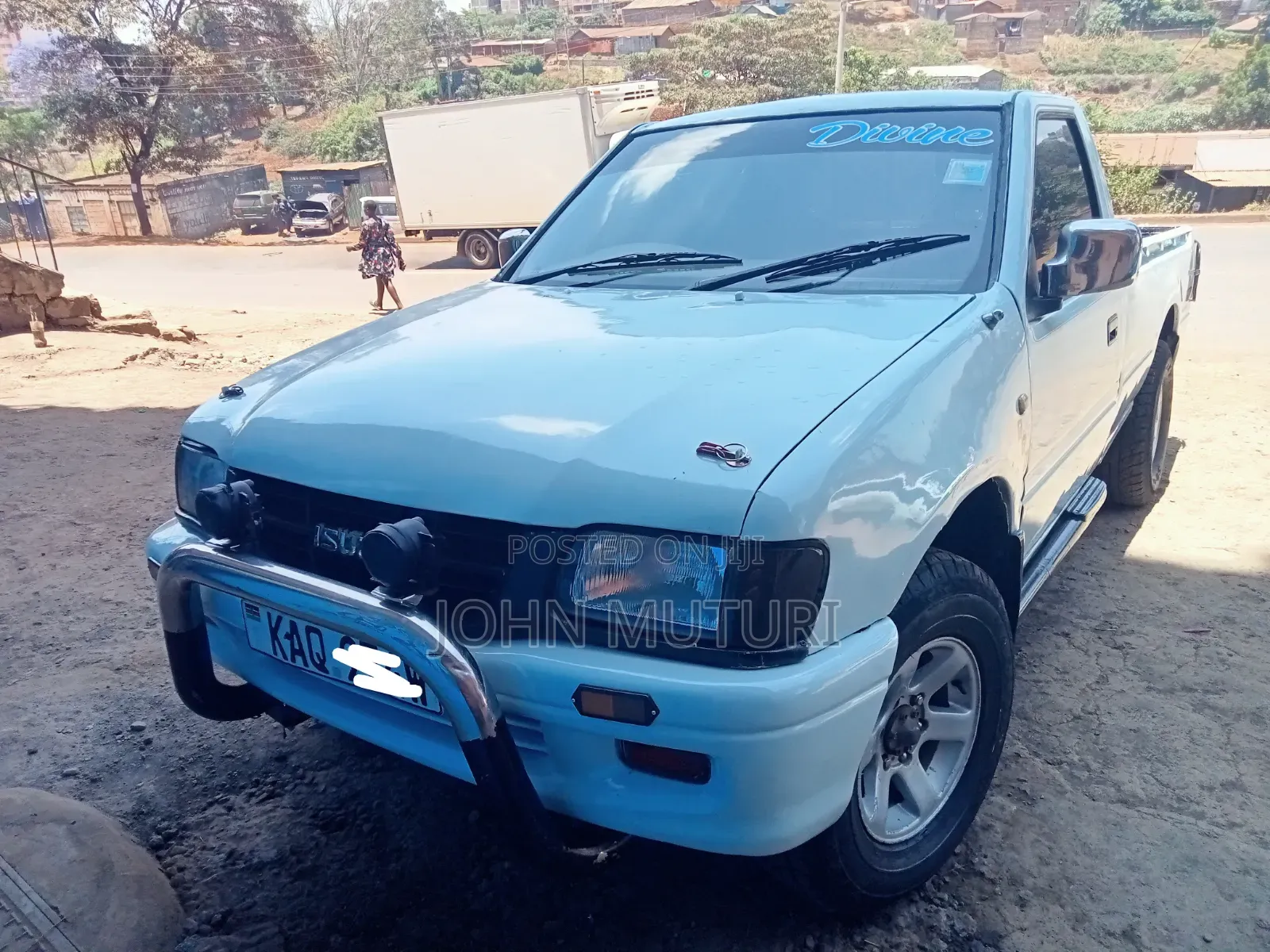 Isuzu Tougher 2003 Blue