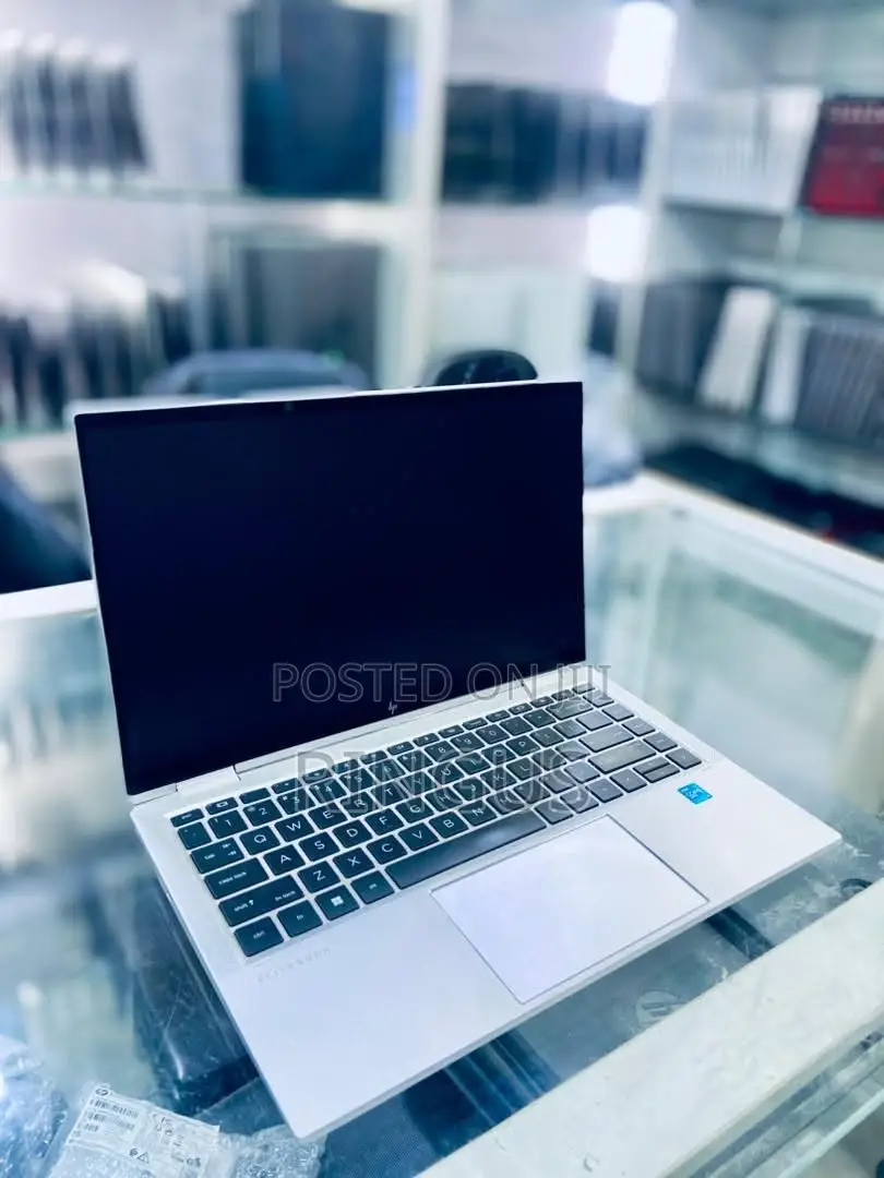 New Laptop HP EliteBook 1040 G8 32GB Intel Core i7 SSD 512GB