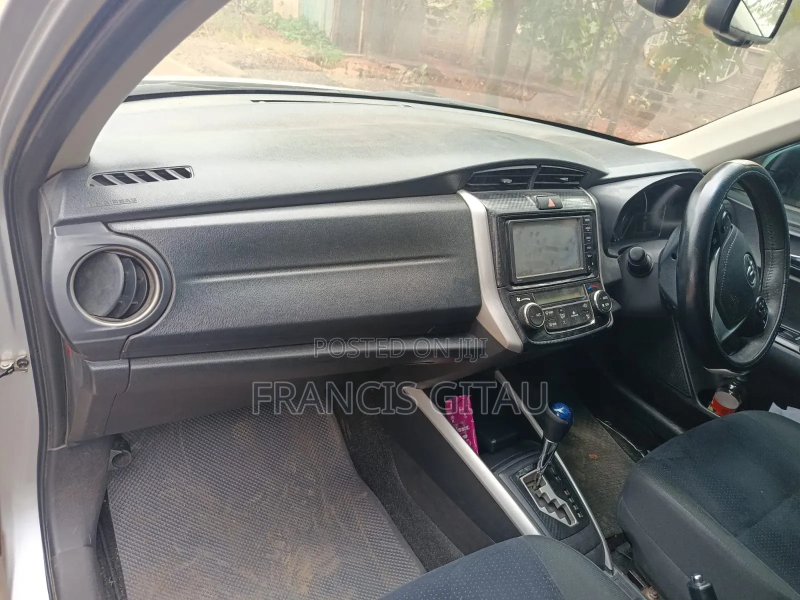 Toyota Corolla Fielder 2015 Silver