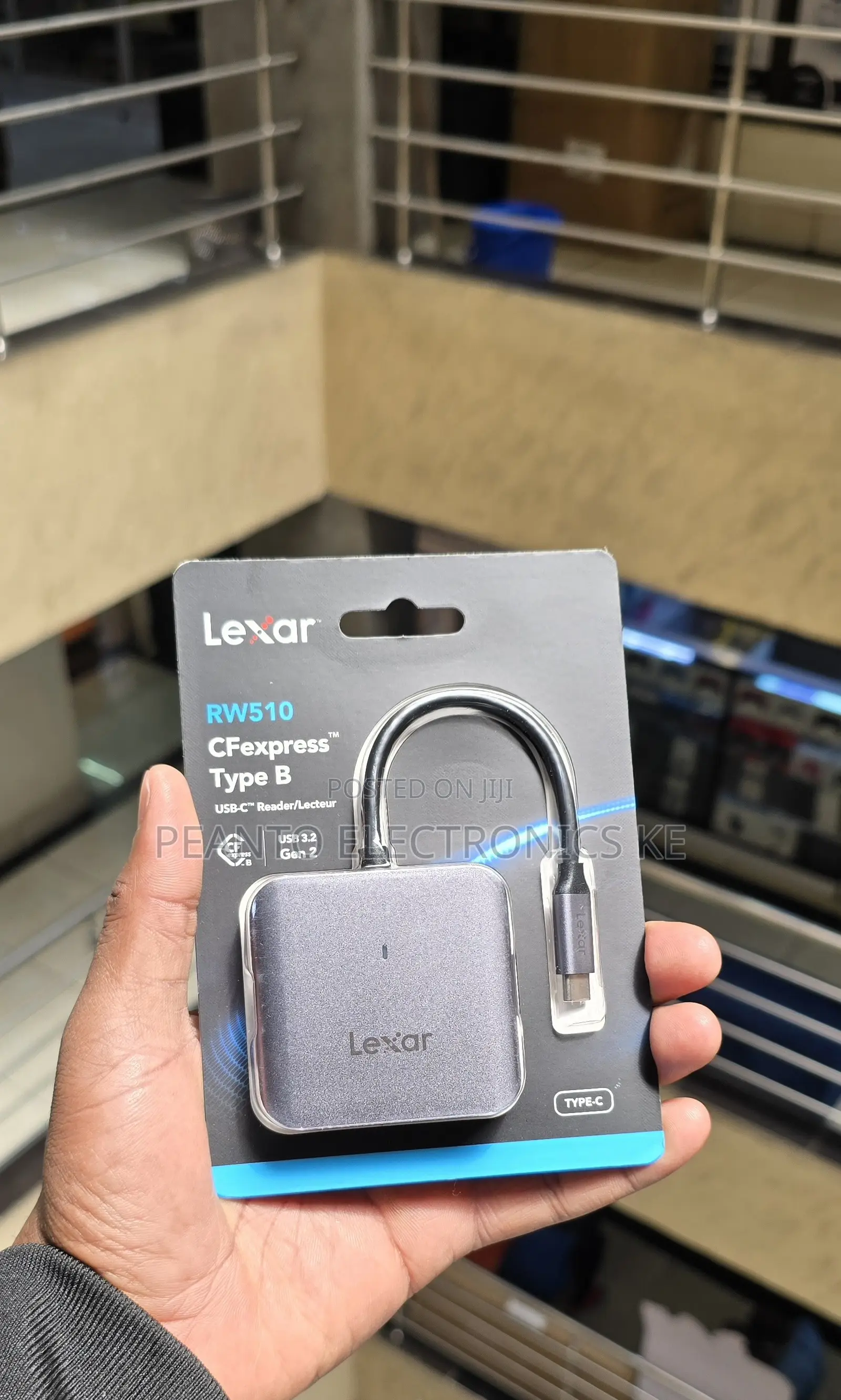 Lexar CFexpress Type B USB-C Reader RW510 Speeds Up to 312mb/S1 Read