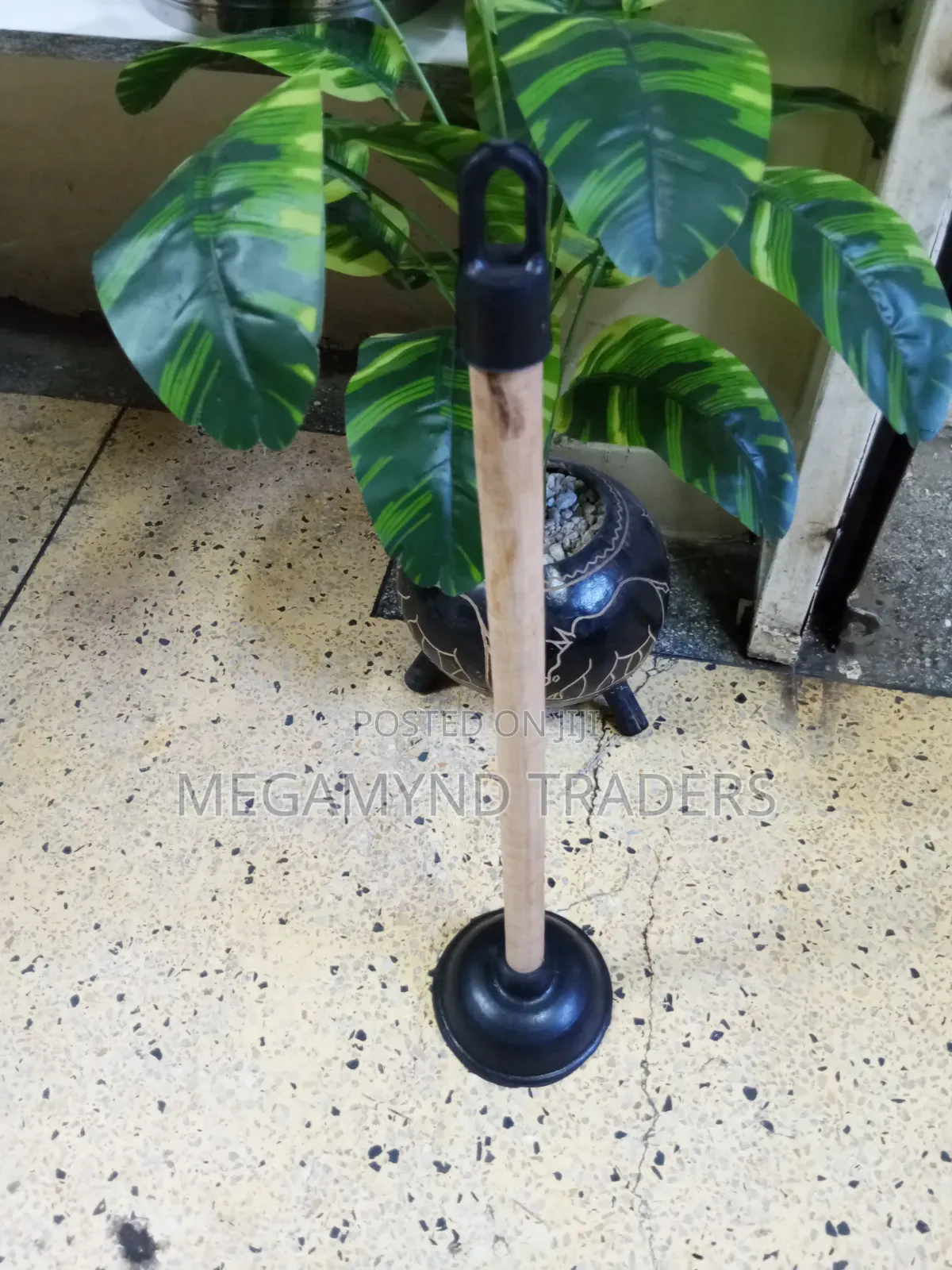 Toilet Plunger With Wooden Handle