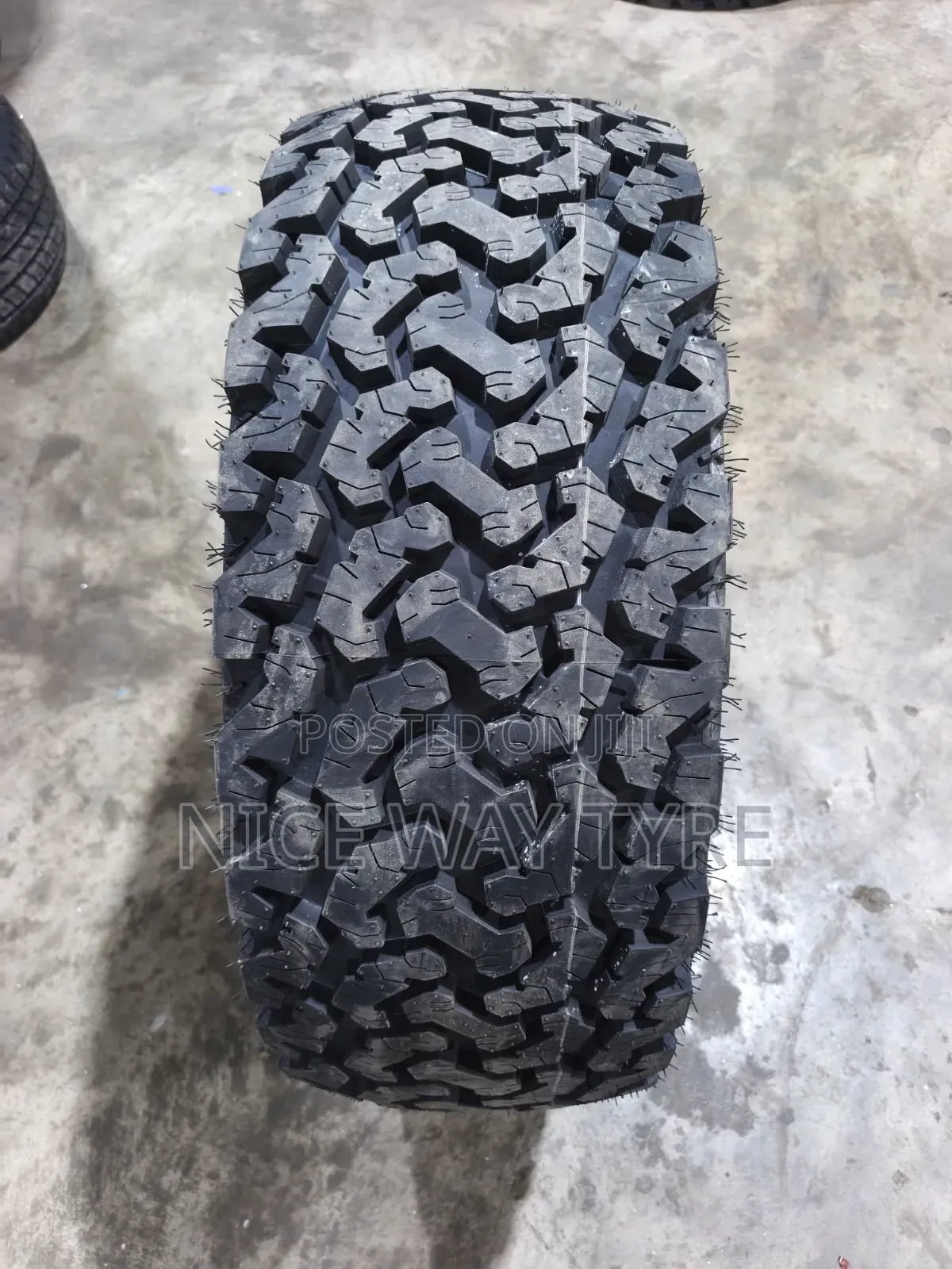 235/60r18 Durun