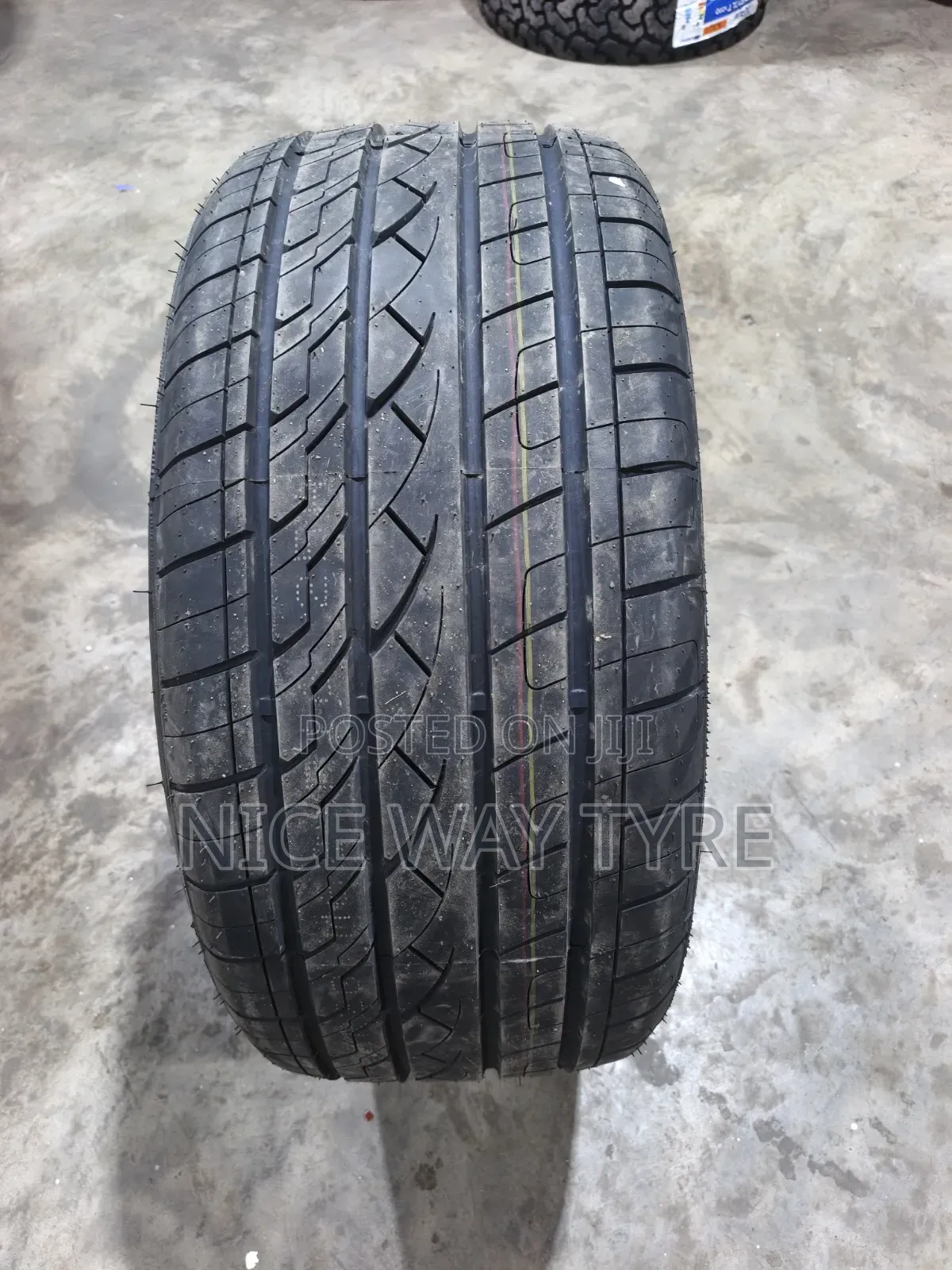 275/40r20 Durun