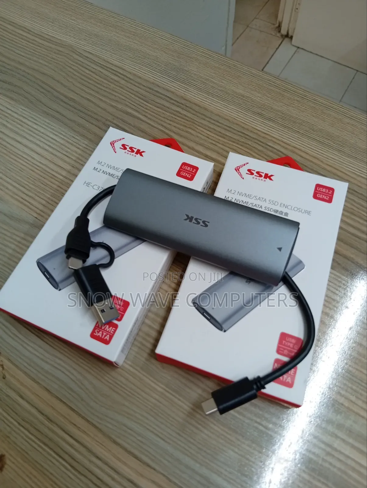 M.2 NVME 2 in 1 SSD Enclosure