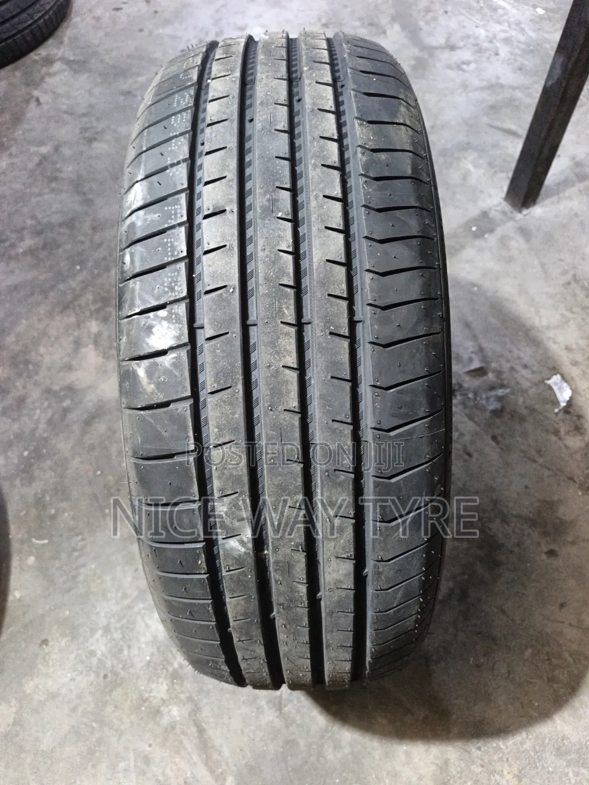 215/50r18 Kapsen
