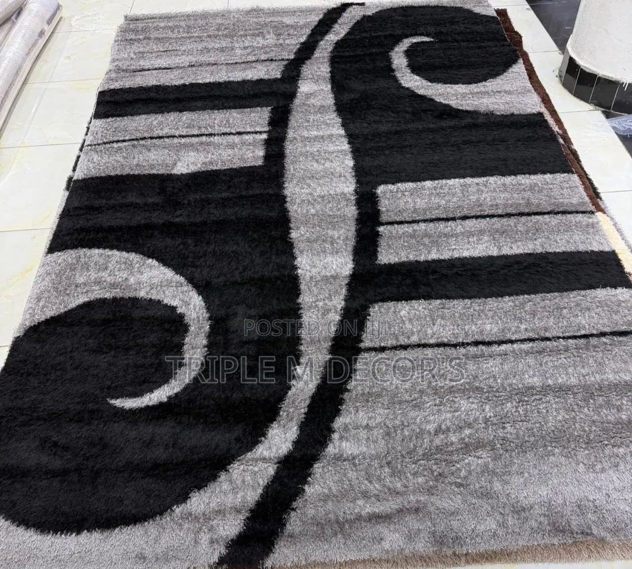 Quality 6 by 9 Fluffy Carpet -Comfort Heavy Bedroom and Table Room