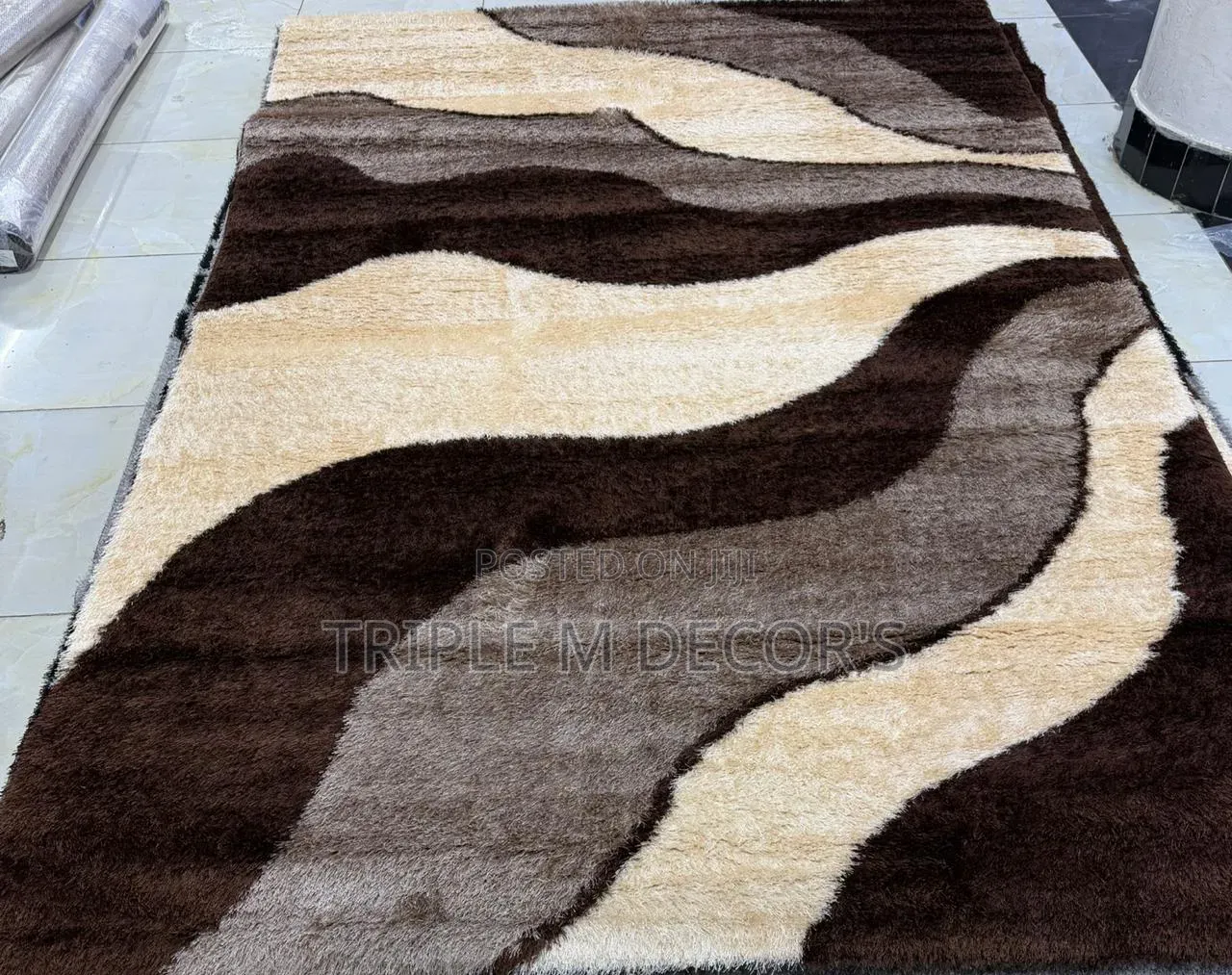 Quality 7 by 10 Fluffy Carpet Premium Quality