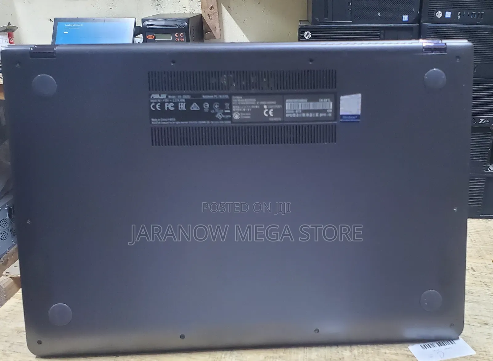 Laptop Asus Q525UA 16GB Intel Core i7 SSD 256GB