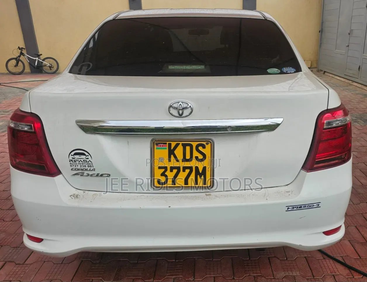 Toyota Axio 2017 Pearl