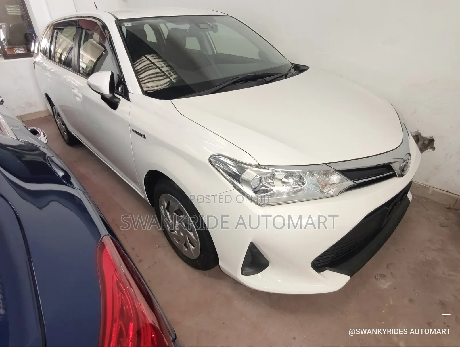Toyota Corolla Fielder 2019 Black