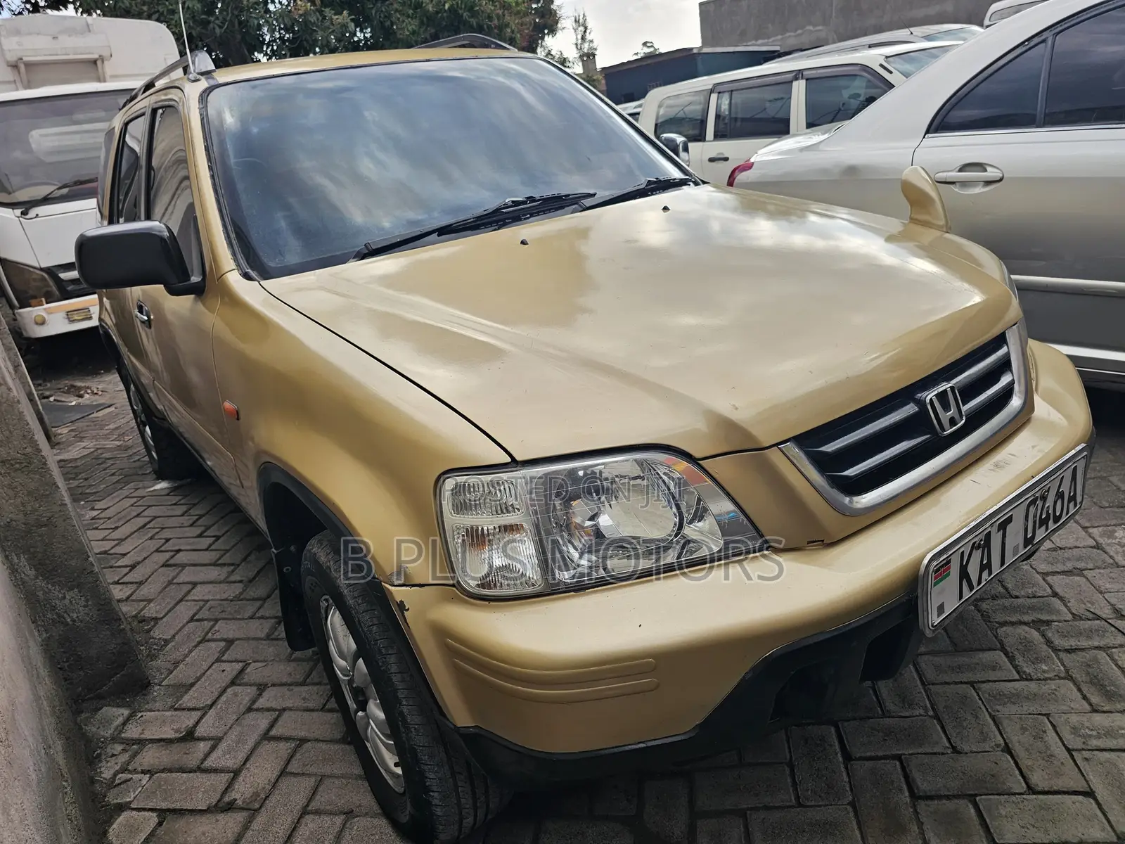 Honda CR-V 2004 Gold