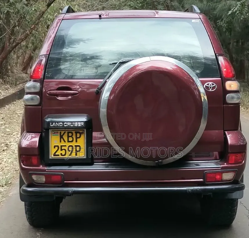 Toyota Land Cruiser Prado 2005 Maroon