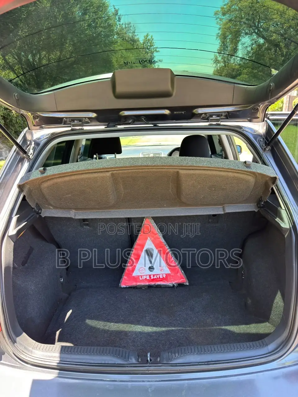 Toyota Auris 2010 Gray