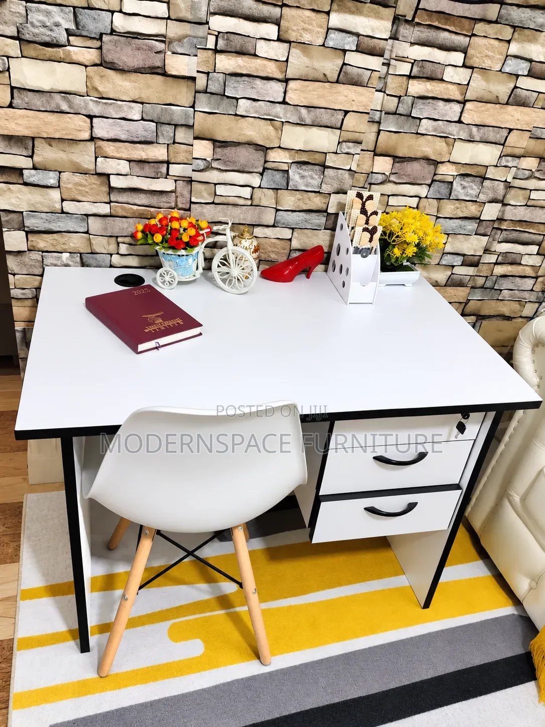 White Office Desk Chair