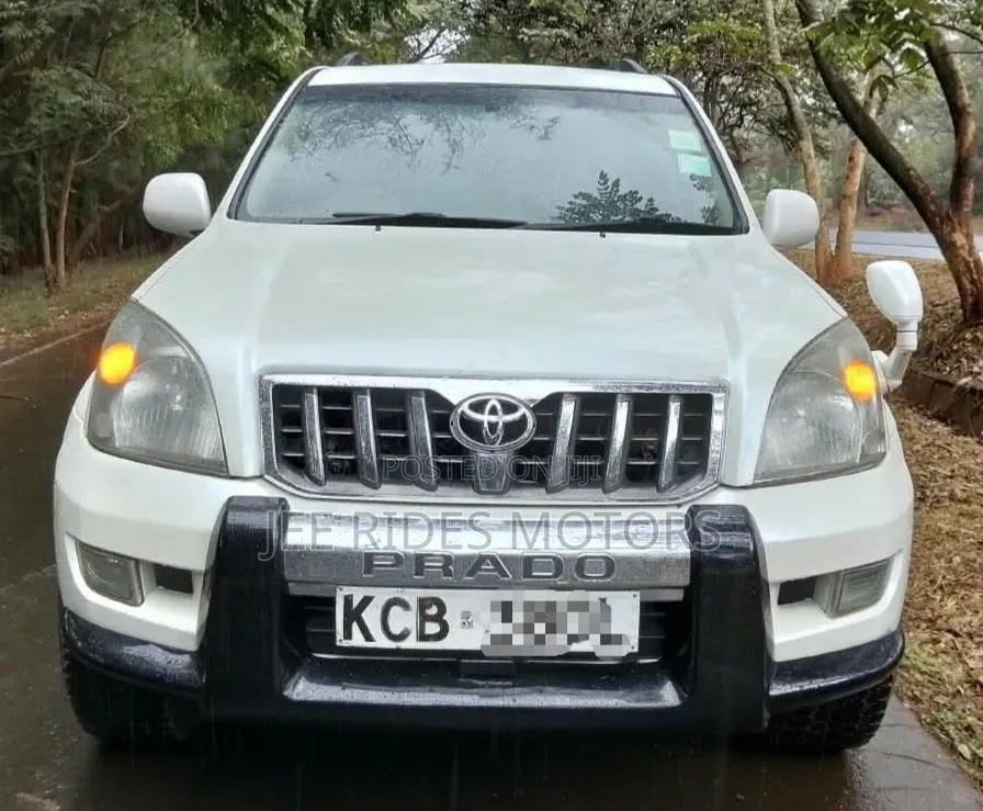 Toyota Land Cruiser Prado 2008 Off white