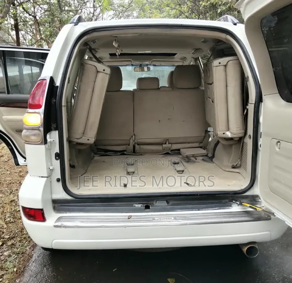 Toyota Land Cruiser Prado 2008 Off white