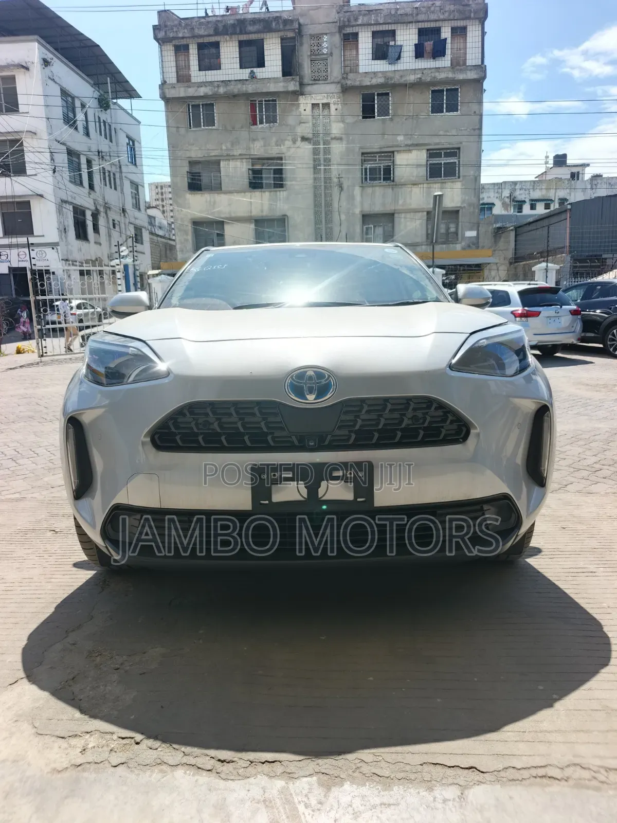 Toyota Yaris Cross 1.5 Hybrid AWD 2021 Silver