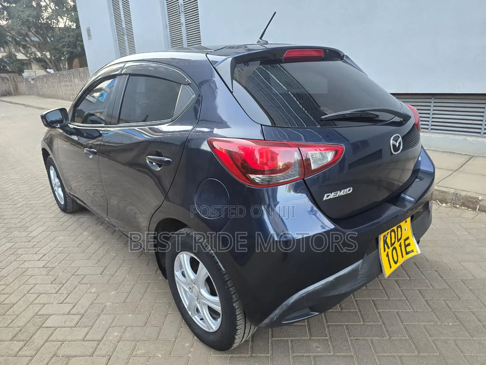 Mazda Demio 2016