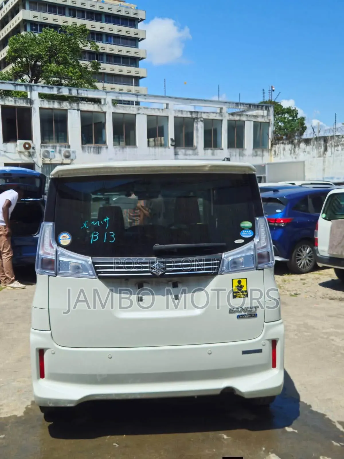 Suzuki Solio Bandit Hybrid MV 2020 White