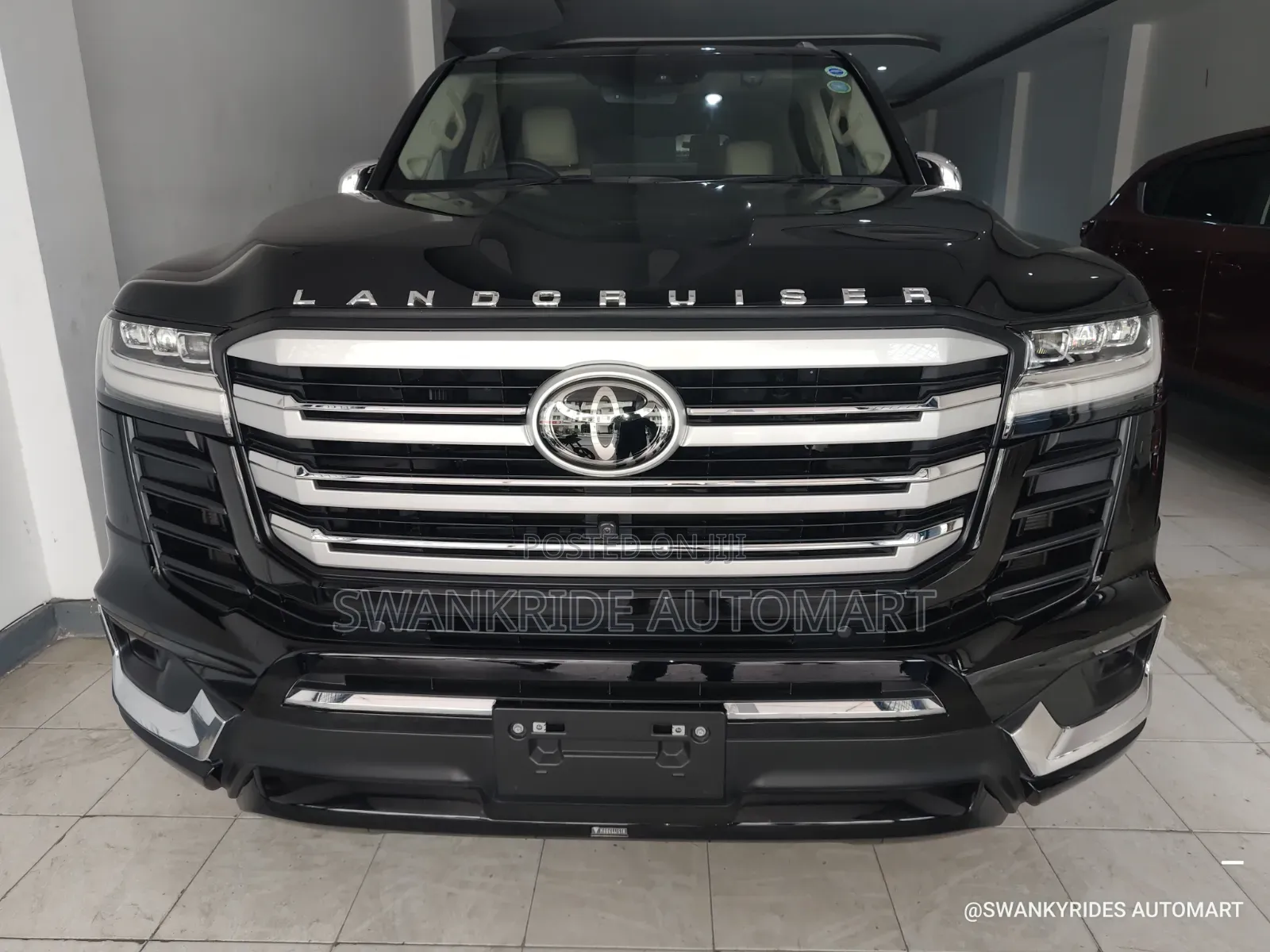 Toyota Land Cruiser LC300 2022 Black