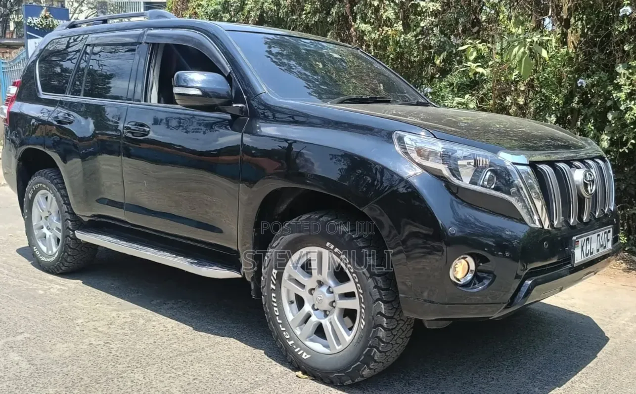 Toyota Land Cruiser Prado 2012 Matt Black