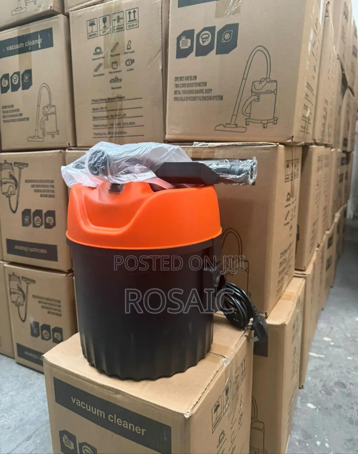 12 Litres Wet and Dry Vacuum Cleaner at 5000