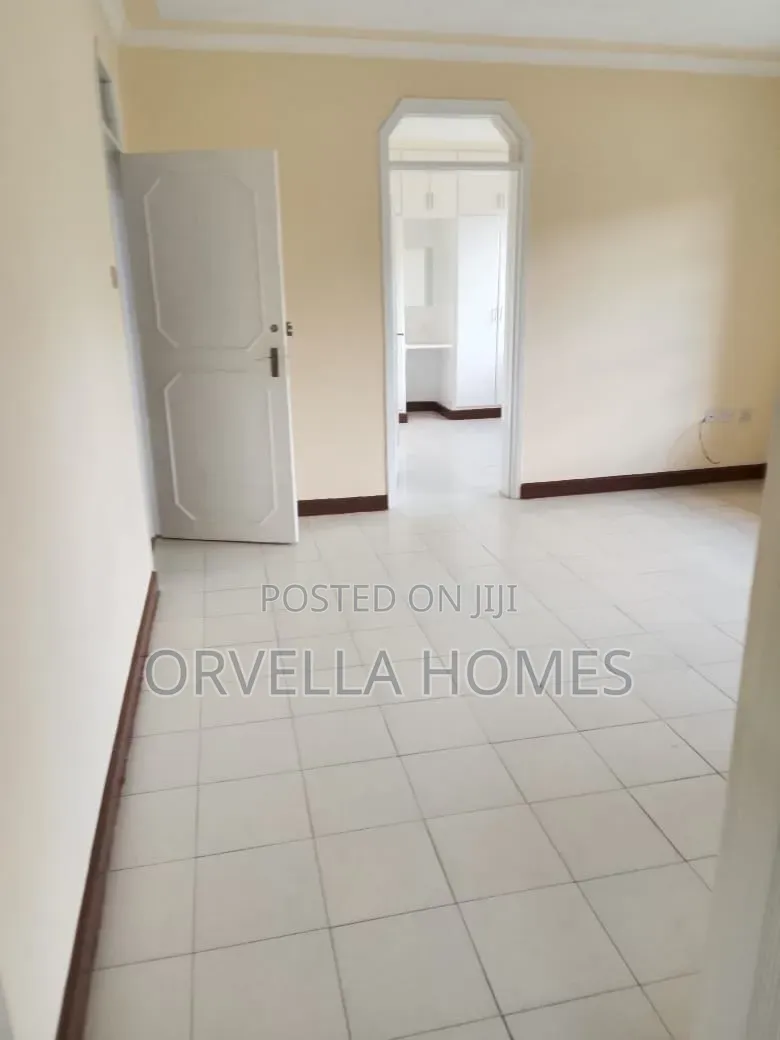 3bdrm Apartment in Ngong Rd Near, Dagoretti Corner for rent