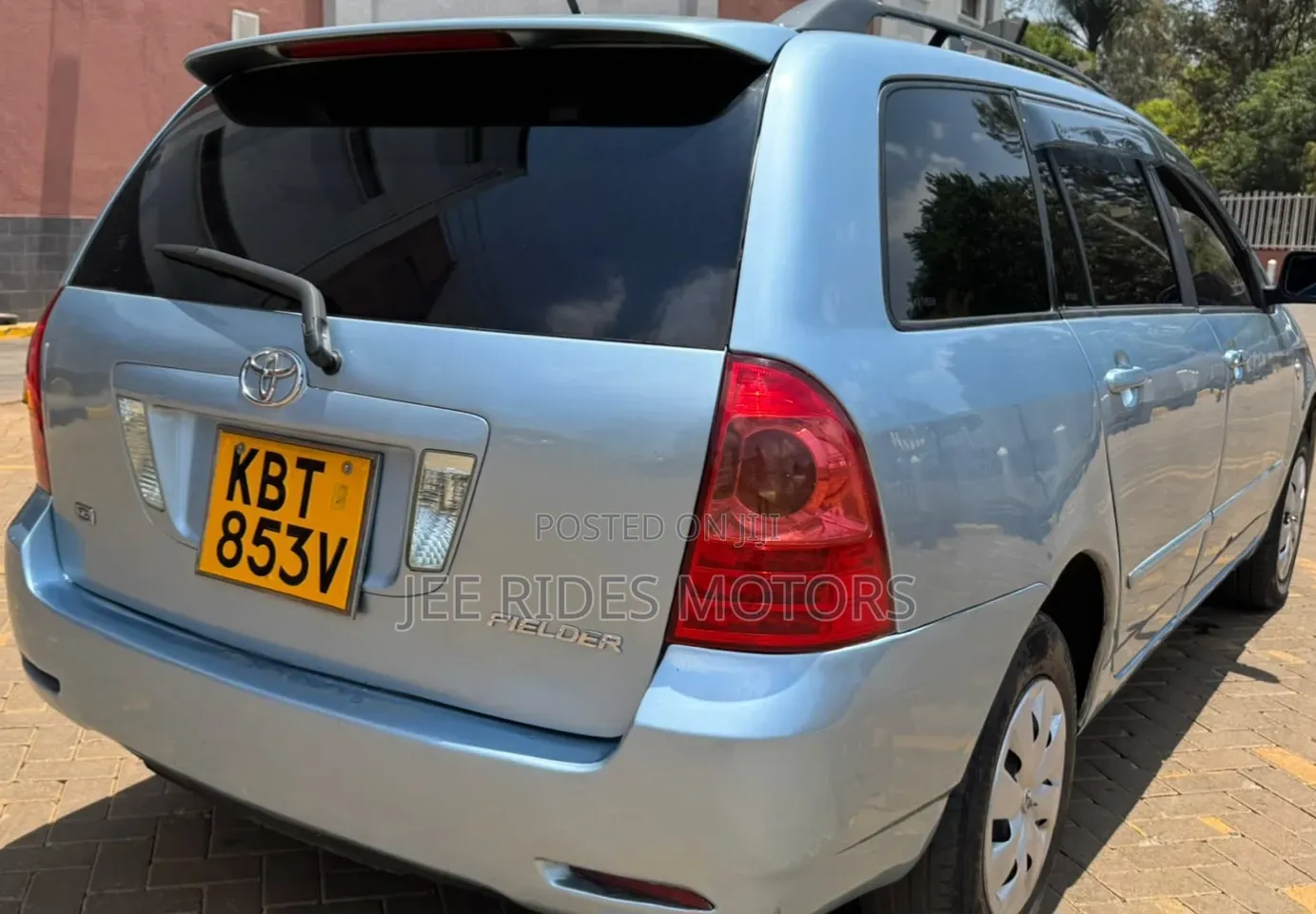 Toyota Corolla Fielder 2005 Blue