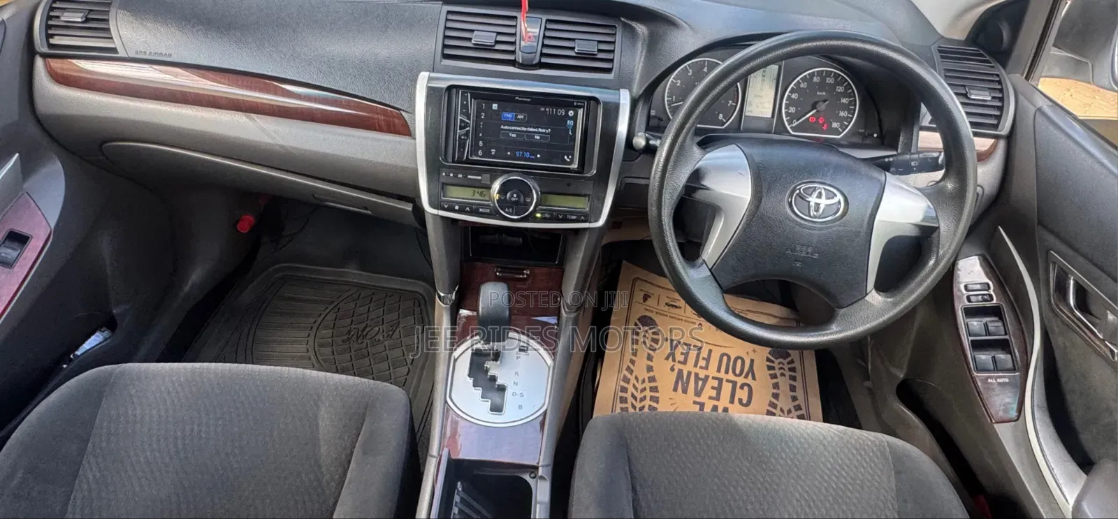 Toyota Premio 2014 Pearl