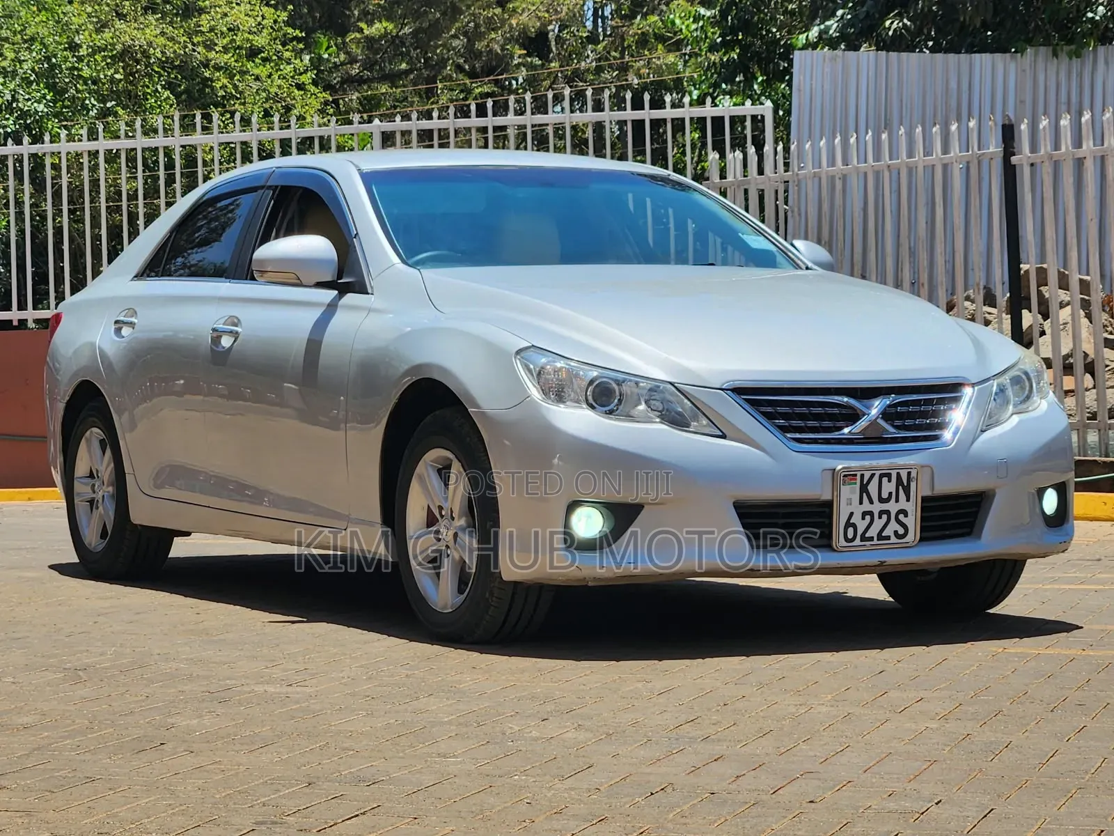 Toyota Mark X 2011 Gray