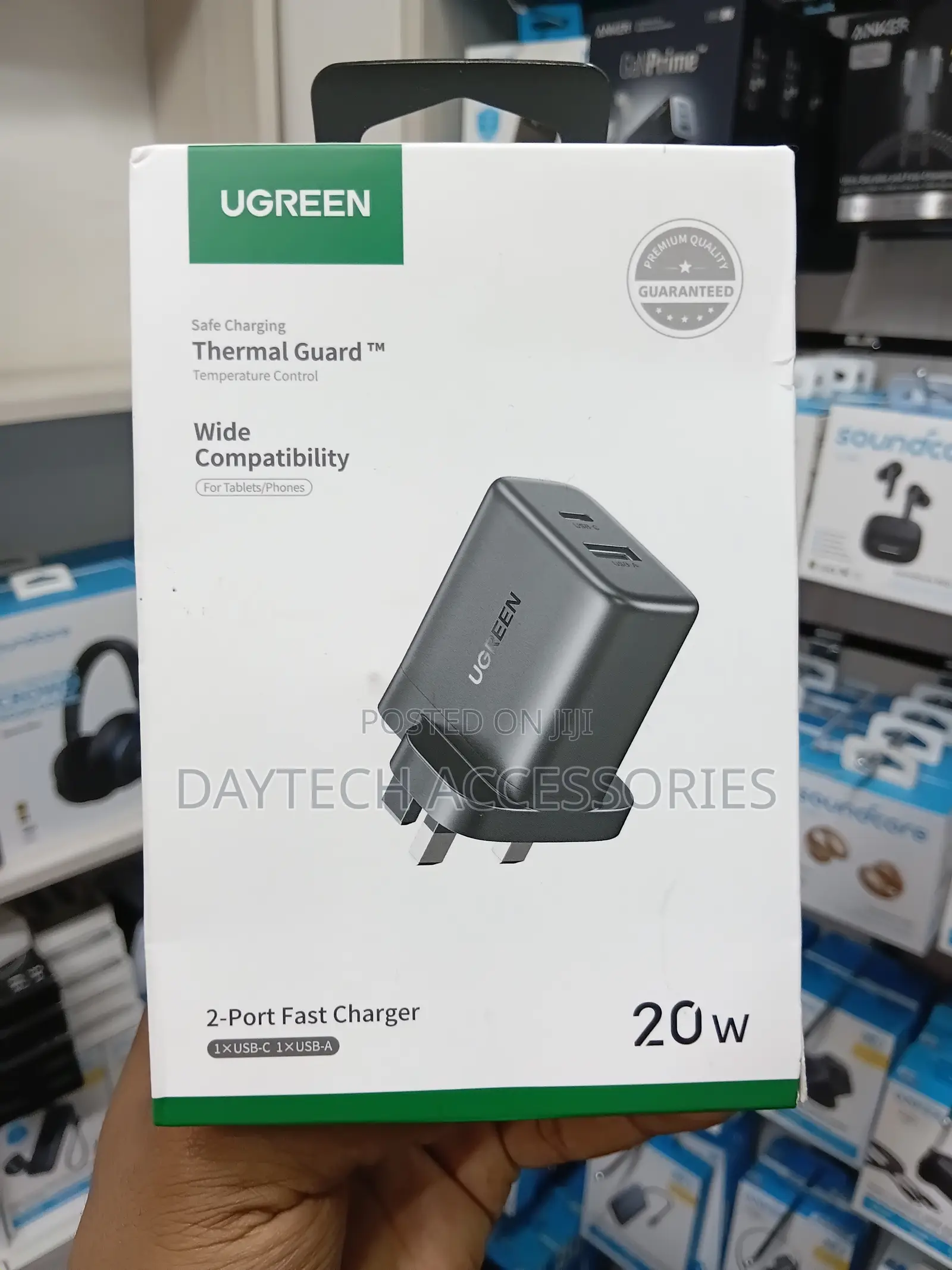 Ugreen 20W Dual Port Fast Charger Adapter.