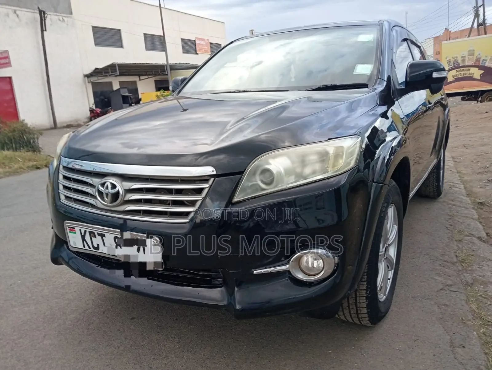 Toyota Vanguard 2011 Black