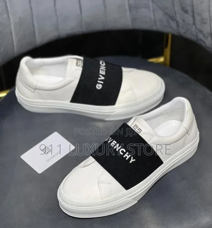 Givenchy Paris Urban Street Low‐Top