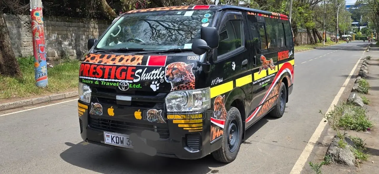 Toyota HiAce 2018 Black
